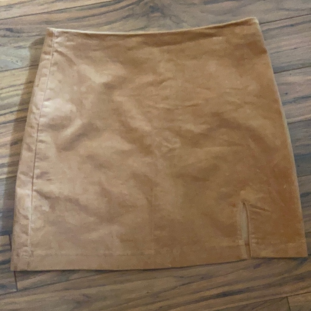 Women’s size M Forever 21 Corduroy Skirt